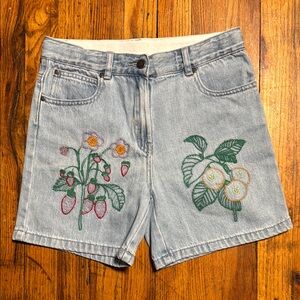 STELLA MCCARTNEY Girls Floral Fruit Strawberry Embroidered Denim Shorts Size 14‎